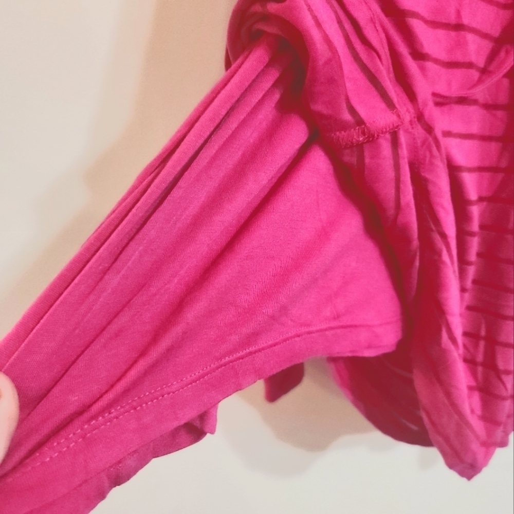 Chelsea & Theodore Top XXL 2XL Pink Striped Cowl Neck Built in Undershirt flowin - Picture 6 of 7